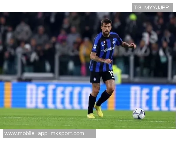 国米或放阿切尔比离队利雅得新月密切关注球员动态 国米或放阿切尔比离队利雅得新月密切关注球员动态