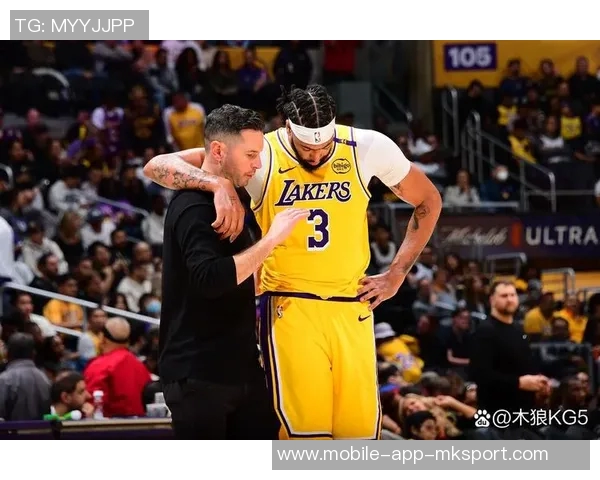 文班表现超凡让浓眉显得普通他是我见过最罕见的优秀球员