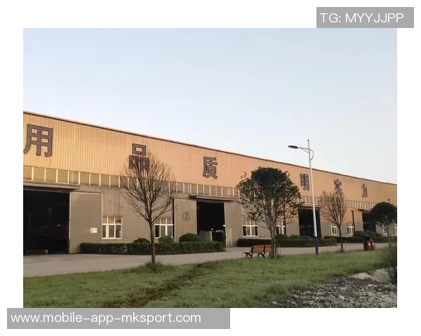 莺歌称赞拉贾科维奇注重细节的执教风格期待在他的指导下不断进步 莺歌称赞拉贾科维奇注重细节的执教风格期待在他的指导下不断进步