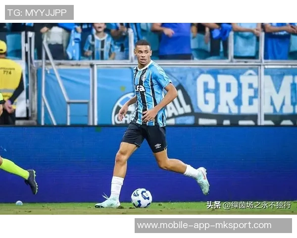 维拉官方宣布签下17岁梅斯前锋马乔转会费达1200万欧元 维拉官方宣布签下17岁梅斯前锋马乔转会费达1200万欧元