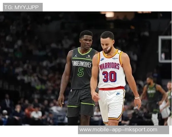 帕金斯谈爱德华兹与SGA的较量展现出篮球界的竞争精神与激情